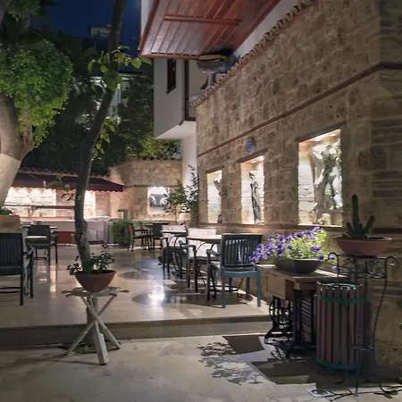White Garden Hotel-adult Only 호텔