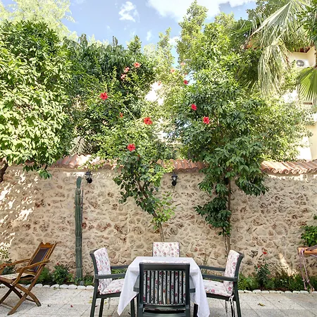 Otel White Garden Hotel-adult Only