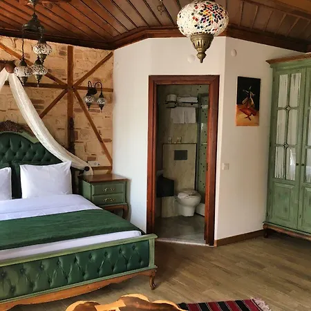 White Garden Hotel-adult Only Otel 3*