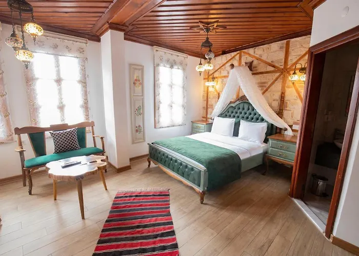 White Garden Hotel-adult Only Otel 3*