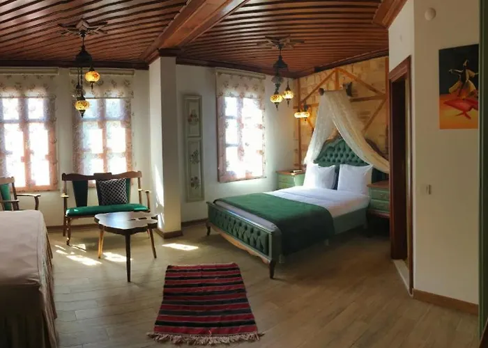 White Garden Hotel-adult Only Otel Antalya