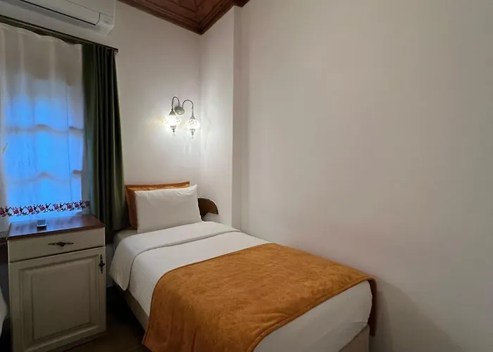 Otel White Garden Hotel-adult Only