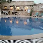 White Garden Hotel-adult Only فندق