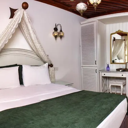 White Garden Hotel-adult Only 3*