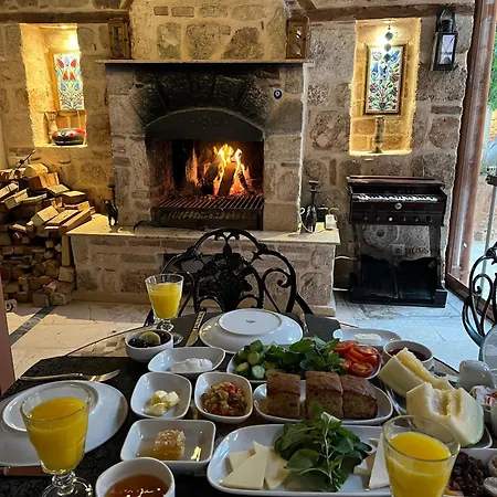 White Garden Hotel-adult Only 안탈리아