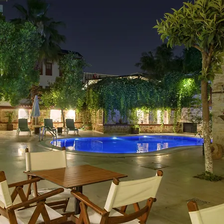 White Garden Hotel-adult Only فندق