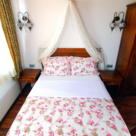 Отель White Garden Hotel-adult Only Анталья