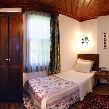 White Garden Hotel-adult Only 안탈리아