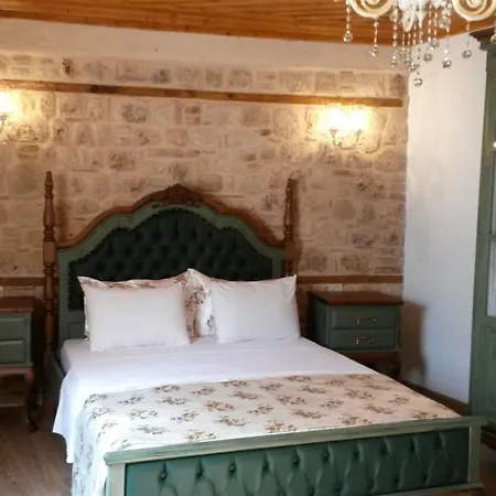 White Garden Hotel-adult Only 호텔 3*