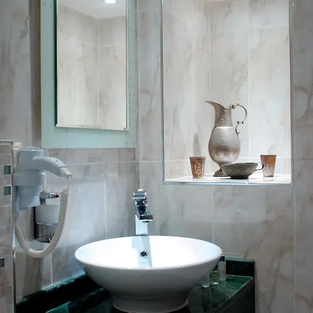 White Garden Hotel-adult Only