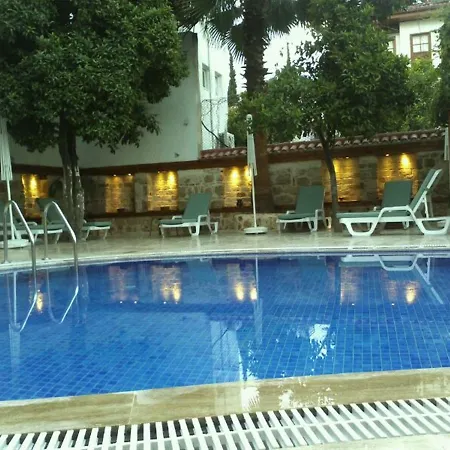 White Garden Hotel-adult Only 호텔