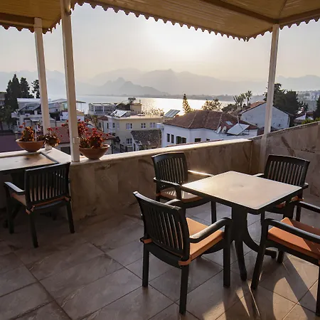 호텔 White Garden Hotel-adult Only 3*