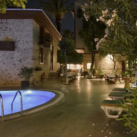 호텔 White Garden Hotel-adult Only