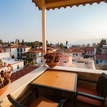 White Garden Hotel-adult Only Szálloda 3*