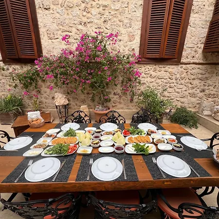 White Garden Hotel-adult Only Szálloda