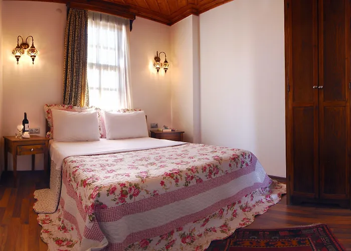 White Garden Hotel-adult Only 3* 安塔利亚