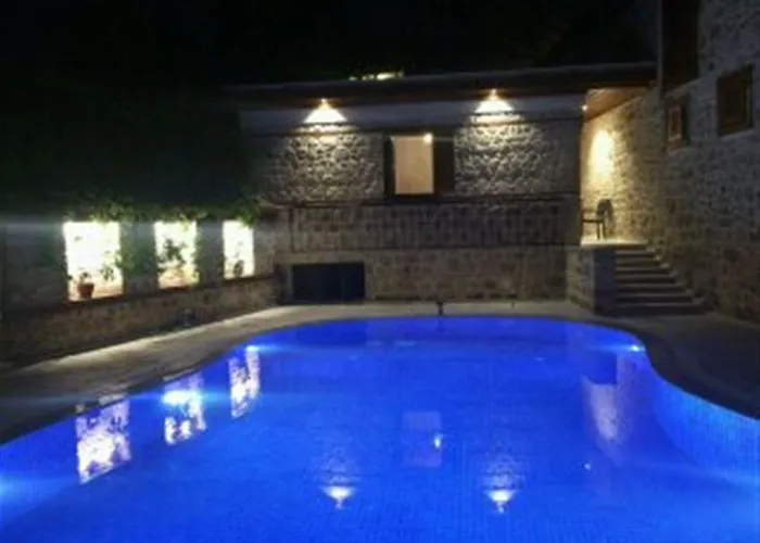 酒店 White Garden Hotel-adult Only